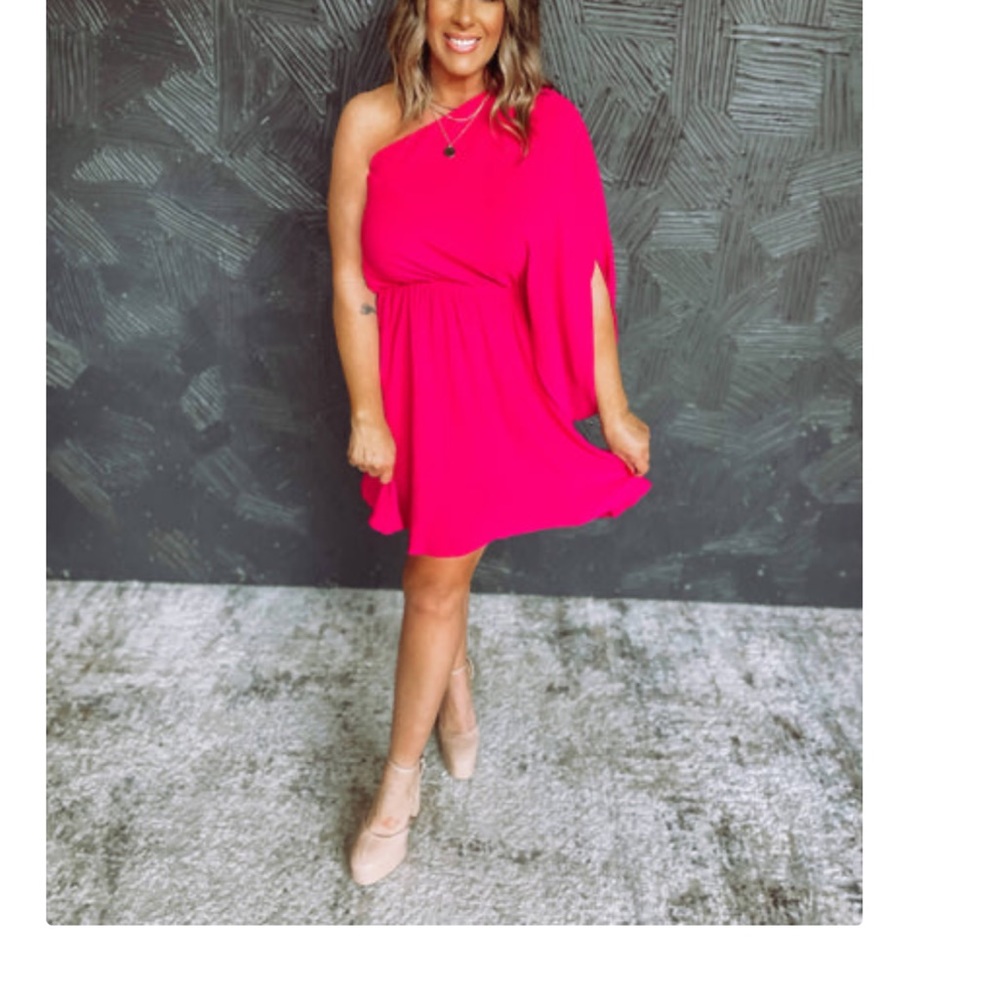 One shoulder dress